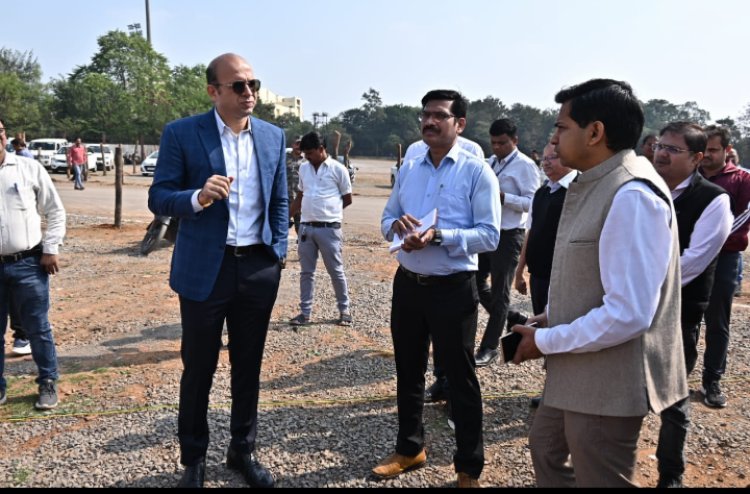 कलेक्टर ने  नव नियुक्त मुख्यमंत्री के शपथ ग्रहण की तैयारियों का जायजा लिया, दिए आवश्यक निर्देश