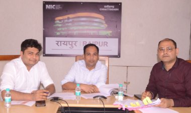 कमिश्नर श्री कावरे ने वीडियो काफ्रेंसिंग से ली संभाग के कलेक्टर की बैठक