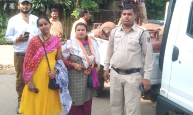 बड़े सिलेंडर से छोटे सिलेंडरों में हो रही थी रिफिलिंग, खाद्य विभाग की टीम ने मारा छापा