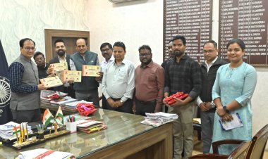 बिलासपुर कलेक्टर ने किया ब्रेल लिपि कैलेण्डर का विमोचन