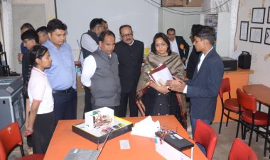 रोबोटिक्स, फिजिक्स, बायोलॉजी, कंप्यूटर एवं केमिस्ट्री लैब, शुद्ध पेयजल, लाइब्रेरी सहित अन्य सुविधाओं का लिया जायजा