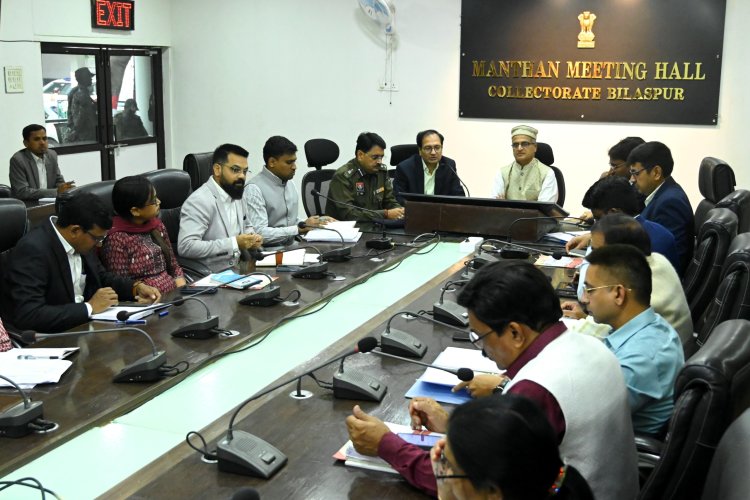   लाल बहादुर शास्त्री राष्ट्रीय प्रशासन अकादमी के संचालक का जिला स्तरीय अधिकारियों से संवाद