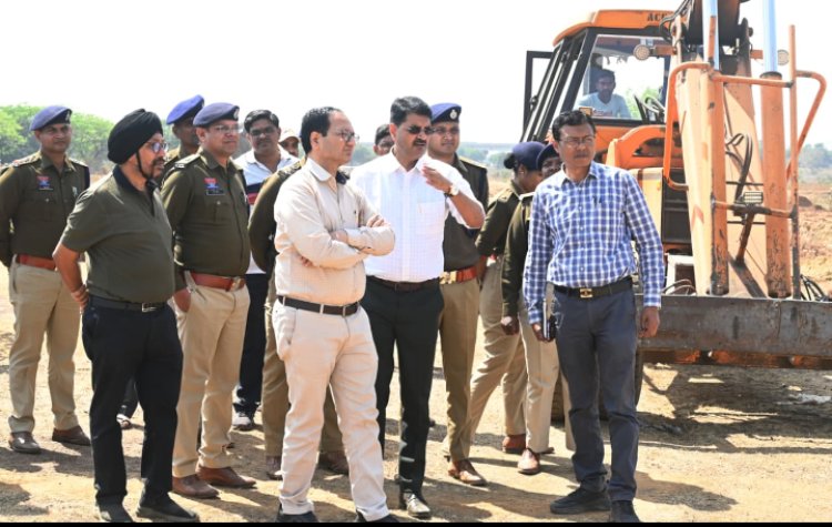 रहंगी में मुख्यमंत्री के आगमन की तैयारियां तेज  *कलेक्टर-एसएसपी ने किया स्थल निरीक्षण